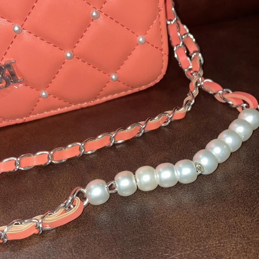 Badgley Mischka Coral - Picture 3 of 10